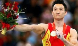 體育明星飯圈化,粉絲經(jīng)濟的崛起與挑戰(zhàn)