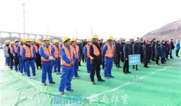 吃瓜長清大學體育生,校園生活新篇章