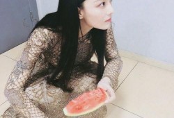 吃瓜裙分享,揭秘吃瓜裙背后的時尚潮流與社交現象