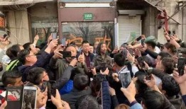 北京朝陽吃瓜群眾網(wǎng),吃瓜群眾網(wǎng)帶你領(lǐng)略京城美食風(fēng)采