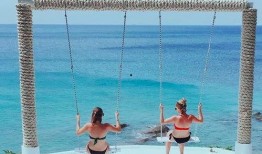 網(wǎng)紅大秋千,挑戰(zhàn)極限的空中樂園